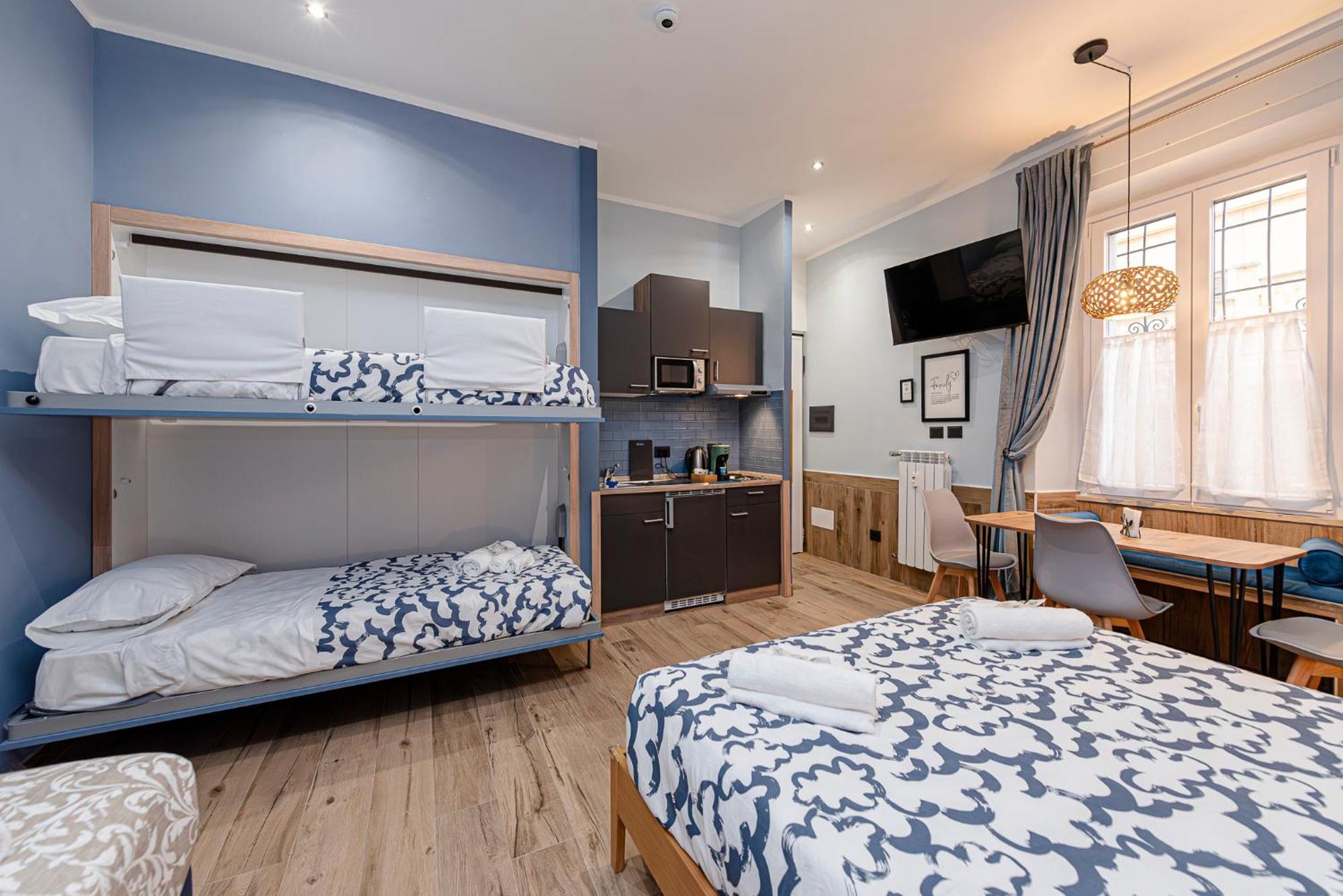 Helle Hus Guest House - 200M From Piazza Bologna Metro And 10 Minutes From The Colosseum Exterior photo